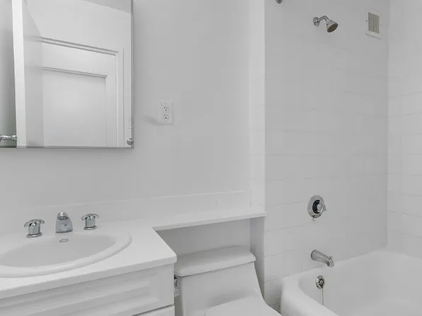 40 Park Avenue image 6 of 16