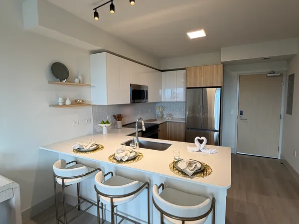 1636 Jackson St #S, Hollywood, FL 33020