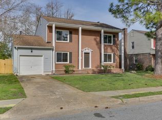 205 Fort Worth St, Hampton, VA 23669