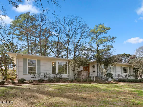 131 Highland Cir, Jackson, MS 39211