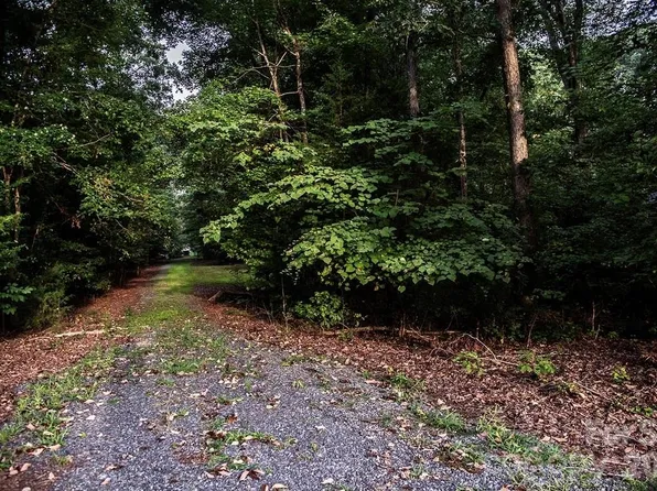 12388 Hartwood Rd, Midland, NC 28107