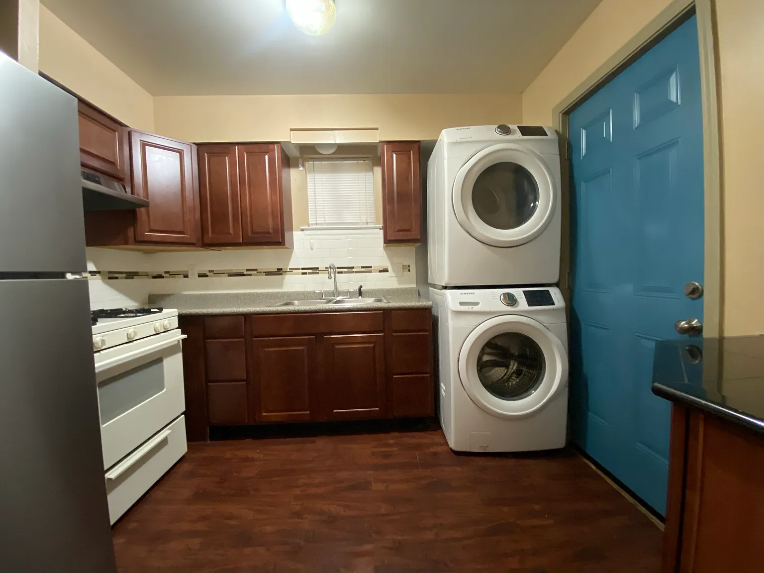 2 bed, 850 sqft, $1,000 — Photo 4