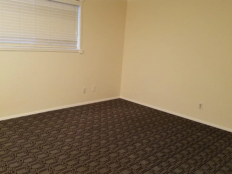 14527 NE 40th St #G101 — Photo 18