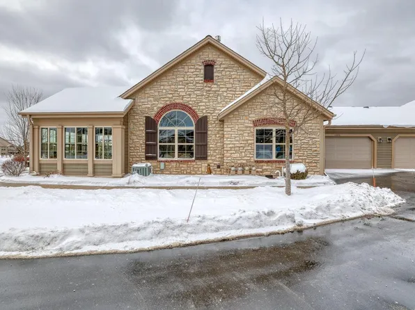 15250 Huff WAY, Brookfield, WI 53005