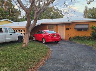 2221 Jamaica Dr, Miramar, FL 33023