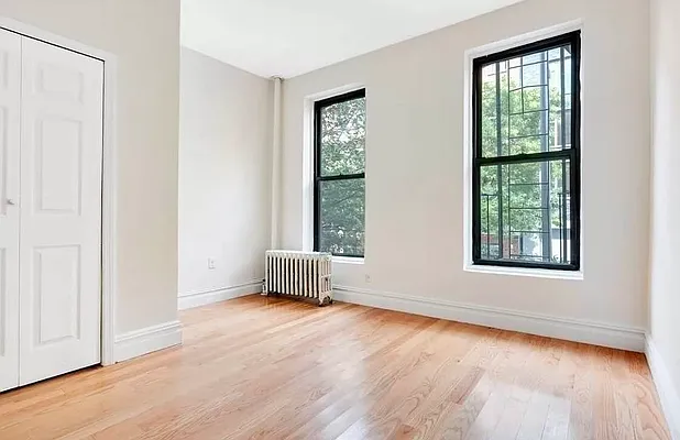 Rented by Living New York | media 21