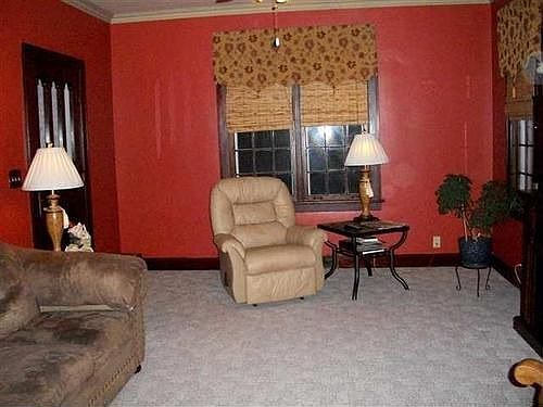 4th image of 521 Glenwood Ave
