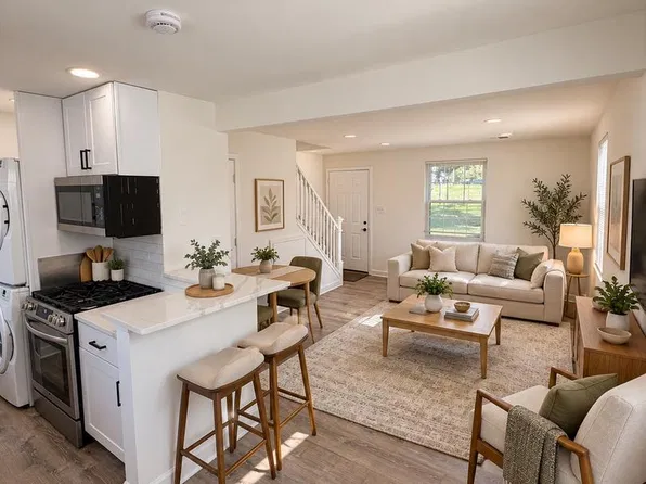 2606 Kent Village Dr, Hyattsville, MD 20785