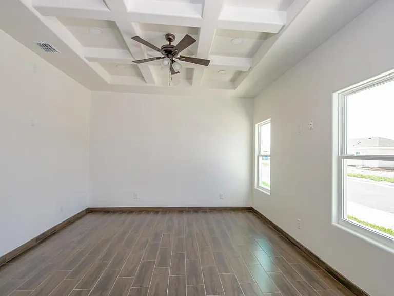 3012 W Sandlewood St — Photo 17