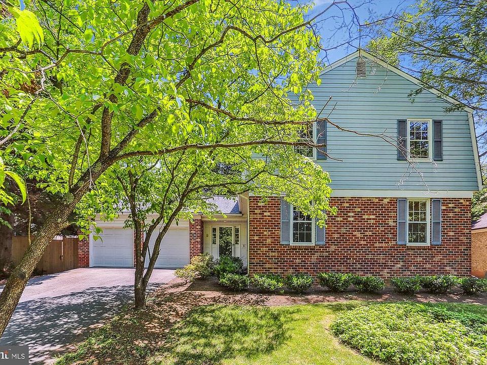 1st image of 8613 Long Acre Ct