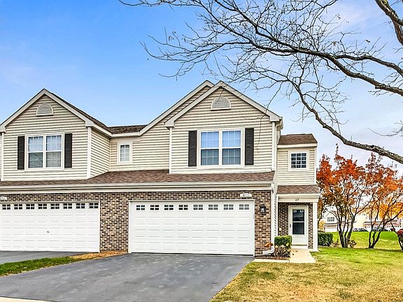 2nd image of 615 Winchester Ln