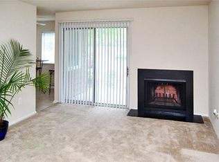 700 Edgewater Dr APT 102, Salisbury, MD