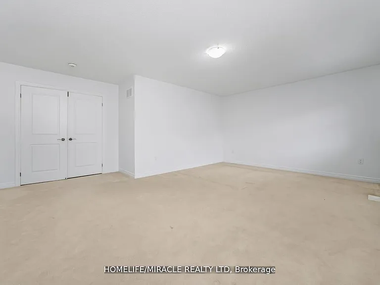 10 Kenora St — Photo 23