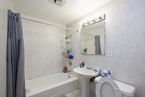 Rented by Zumper Inc | media 36