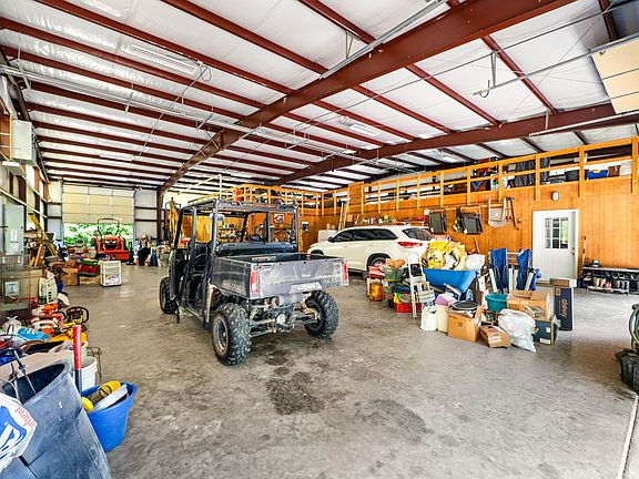 33rd image of 635 Seven Mile Ridge Rd