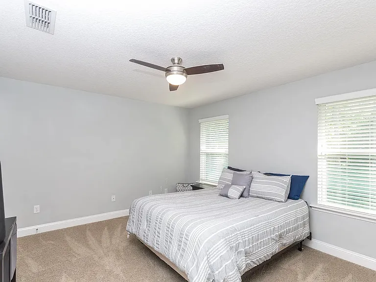 148 Woodcross Dr — Photo 25