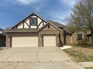 12713 NW 5th St, Yukon, OK 73099