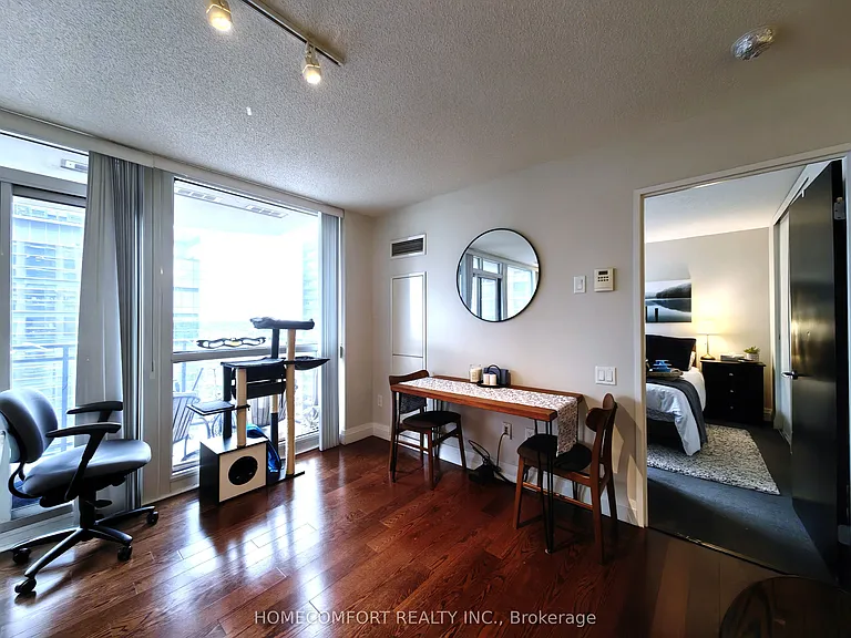 33 Sheppard Ave E #2007 — Photo 13