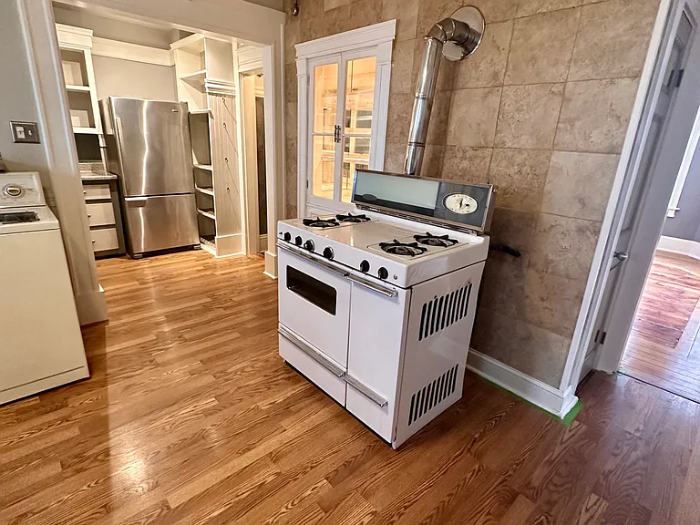 7 Dupont St #1L — Photo 13