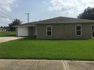 102 Gamma St, Belle Chasse, LA 70037