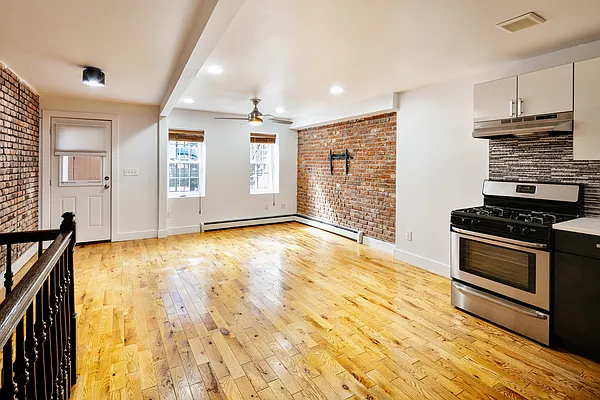 Rented by Compass | media 2