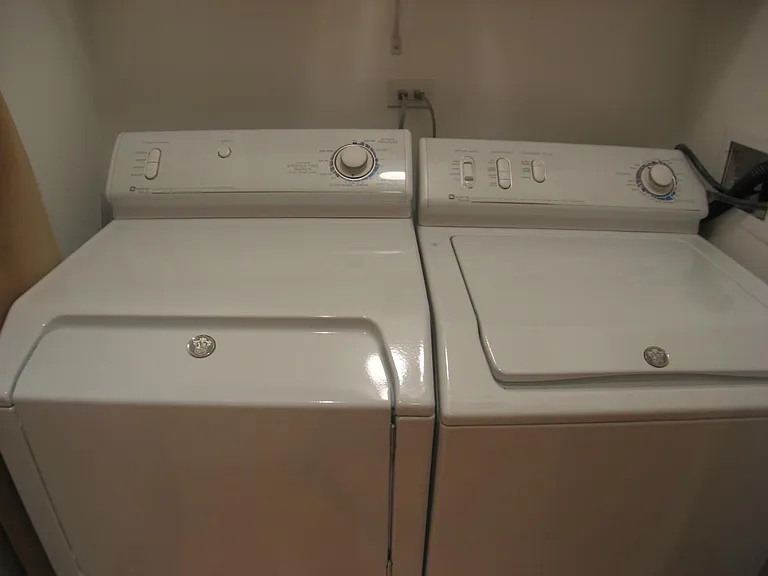in-unit laundry