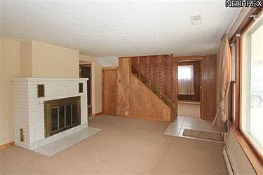 5th image of 5880 Lake St