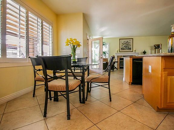 5th image of 9883 Sierra Canyon Way