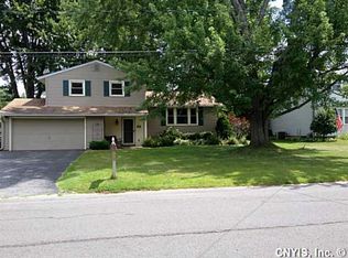 7724 Tree Line Dr, Liverpool, NY 13090