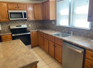 405 S Mill St, Festus, MO 63028