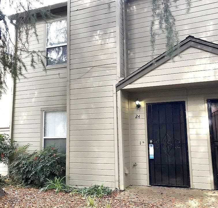 1st image of 9119 Newhall Dr APT 24