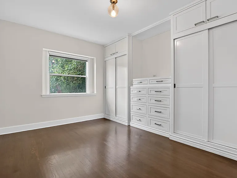 408 Kendall Ave — Photo 12