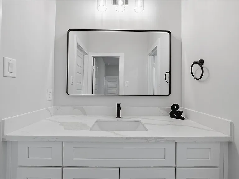 892 Paul Quinn St — Photo 16