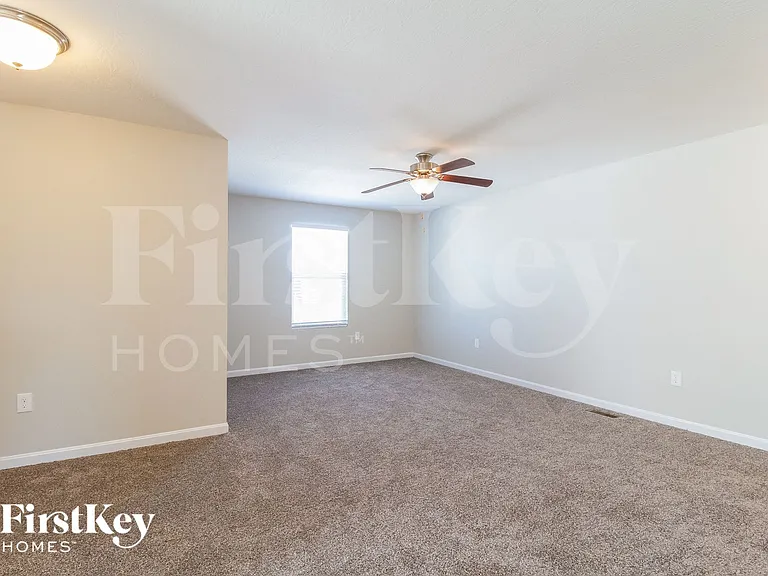 2131 Picketside Dr — Photo 5