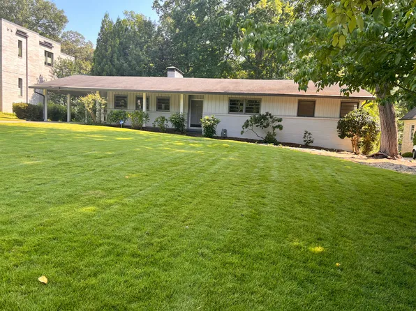 2733 Redding Rd, Atlanta, GA 30319