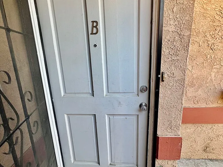 17441 Ryan Ave #B — Photo 3