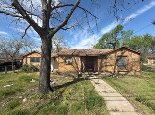 503 N Main St, Main, TX 76471