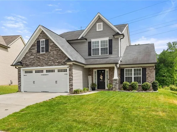 4995 Longburn Ln, Kernersville, NC 27284