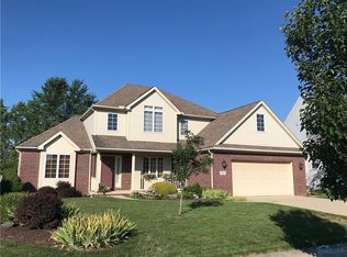 5863 Sun Breeze Trl, Sylvania, OH