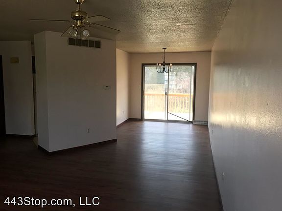 3rd image of 1583 S Sonora Dr