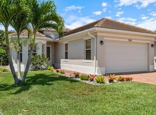 2705 Linda Dr, Naples, FL 34112