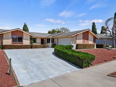 5206 University Dr, Santa Barbara, CA, 93111