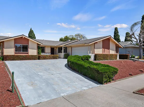 5206 University Dr, Santa Barbara, CA 93111