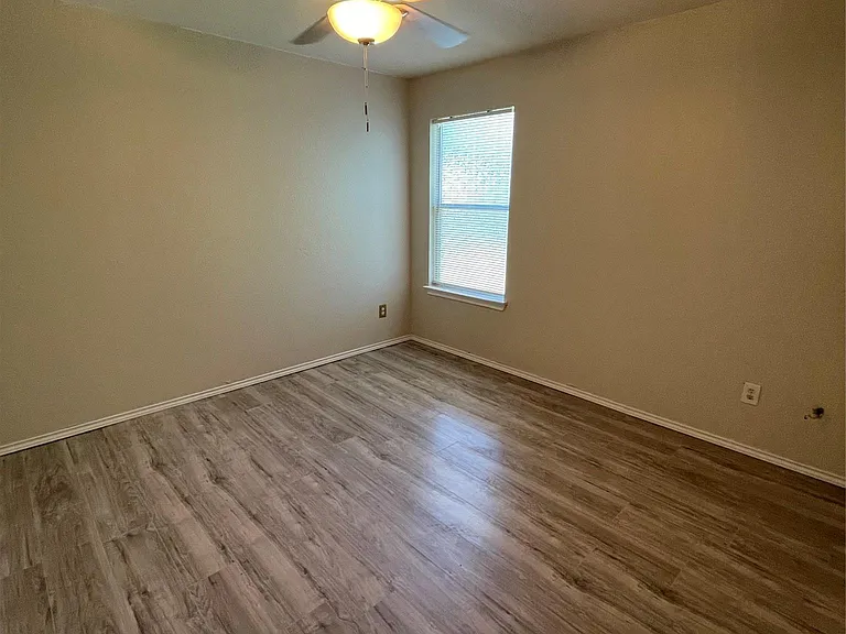 11816 Plains Valley Dr — Photo 15