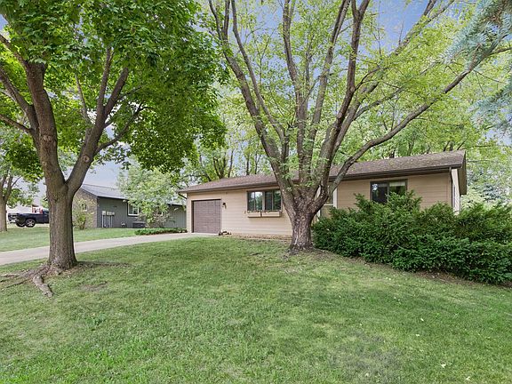 2nd image of 235 Crocus Ln