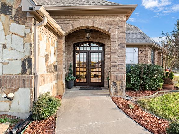 3rd image of 219 Mohundro Rd