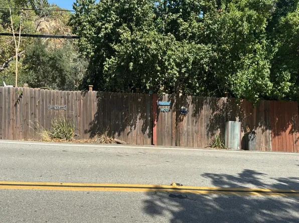12032 Kagel Canyon Rd, Sylmar, CA 91342
