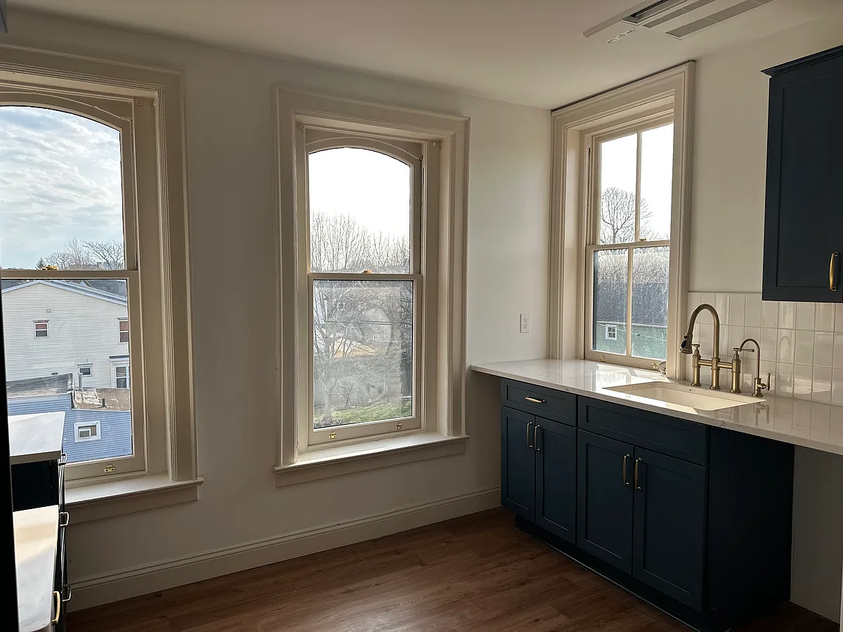 Building Photo - 319 Connecticut St #6