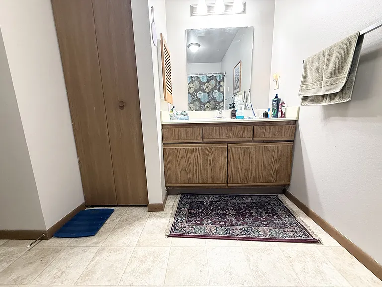 913 Acewood Blvd — Photo 22