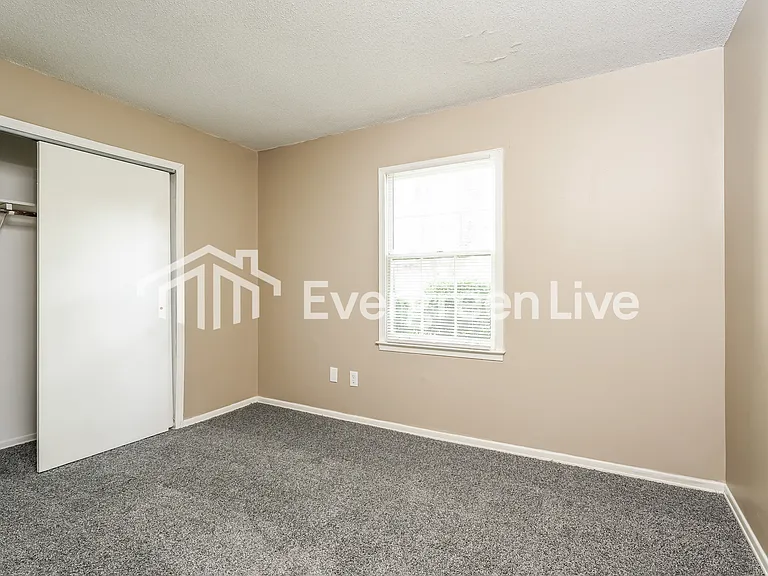 3612 Sellwood Rd — Photo 12